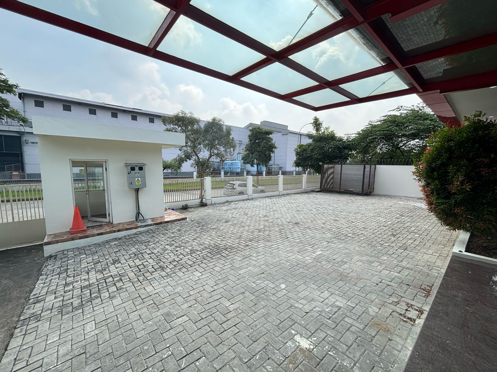 Gudang disewakan di Delta Silicon Lippo Cikarang